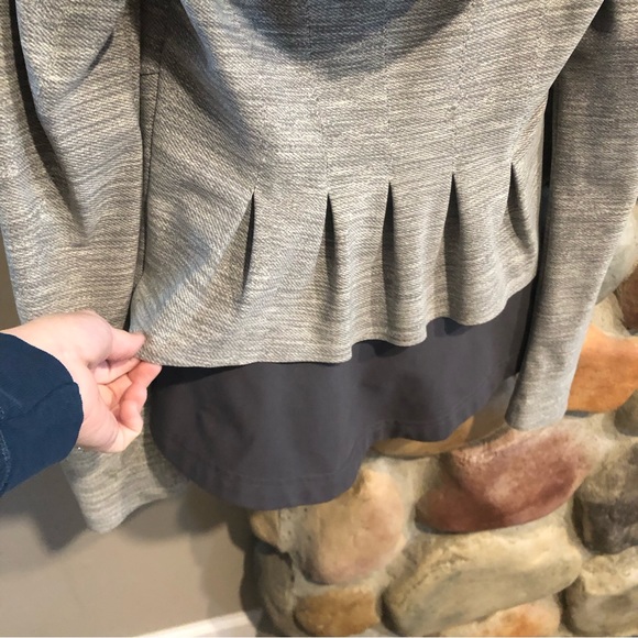 Lululemon Bust a Move Jacket - Picture 5 of 10